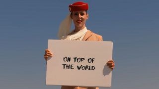 Emirates Ad of Woman Standing on Top of Burj Khalifa is So 'Real'; Airline Shows How it Was Shot | WATCH Viral Video