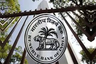 RBI ने महाराष्ट्र के इस को-ऑपरेटिव बैंक पर लगाए कई 'प्रतिबंध', ग्राहकों के लिए है यह जरूरी अपडेट