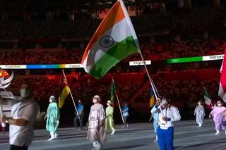 Tokyo Olympics 2020, Closing Ceremony: Bajrang Punia ने थामा तिरंगा, इस तरह हुआ टोक्यो ओलंपिक का समापन