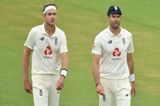 Stuart Broad और James Anderson के टेस्ट टीम से बाहर होने से क्यों खुश हैं Michael Vaughan