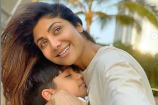 Shilpa Shetty's Son Viaan Raj Kundra Shares First Post With Mom After Father's Arrest, Meezan Sends Heart