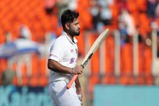 Rishabh Pant ने रच दिया इतिहास, MS Dhoni को पछाड़कर बने नंबर-1