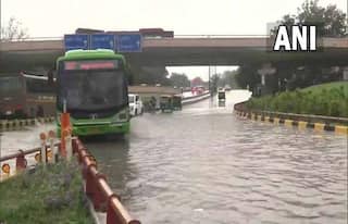 Heavy Rain Lashes Delhi as Monsoon Breaks 46-year Record; Airport, Several Roads Waterlogged | 10 Points