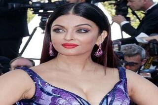 दिल्ली में ED से सामने पेश हुईं Aishwarya Rai Bachchan, पनामा पेपर्स से जुड़ा है मामला