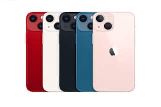 70 हजार के iPhone 13 को मात्र 35 हजार रुपये में खरीदने का शानदार मौका, जानिए ऑफर्स की डिटेल