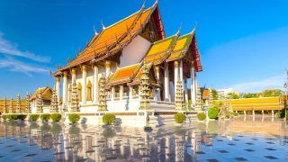 Bangkok Travel Guide: Top 5 Must-Visit Temples. Check Them Out