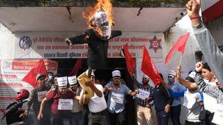 लोगों ने जलाया पीएम मोदी का पुतला, नेपाल सरकार ने अपने नागरिकों को दी चेतावनी