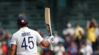 रोहित शर्मा ने पूरे किए 15,000 अंतरराष्ट्रीय रन; ये कीर्तिमान हासिल करने वाले आठवें भारतीय बल्लेबाज बने