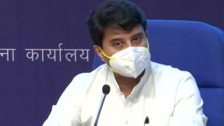 सस्ते में कैसे खरीदें हवाई टिकट? नागर विमानन मंत्री ज्योतिरादित्य सिंधिया ने बताया आसान तरीका