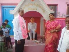 Telangana Man Who Built KCR Temple Puts it on Sale to Repay Loans, Says He Lost Reverence For Him