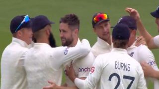 Video: सालभर बाद टेस्ट में उतरे Chris Woakes, मैच का पहला ही विकेट किया अपने नाम