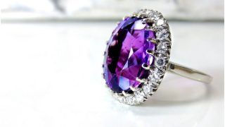 Lucky Birthstone You Should Wear as Per Your Zodiac Sign | Full List