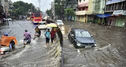 Kerala Rain Highlights: 6 Dead, Several Missing in Floods, Landslides; Army, Navy Assisting in Rescue Ops