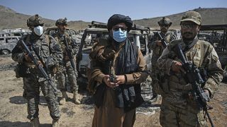 Taliban Seize $12.3 Million Cash, Gold Bars From Former Govt Officials As Cash Crunch Hits Afghanistan
