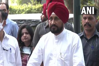 Punjab CM Channi Orders Withdrawal Of Cases Against Protesting Farmers By Railway Protection Force