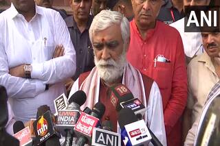 किसानों के विरोध के बीच केंद्र का बड़ा फैसला, 'हरियाणा, पंजाब में कल से शुरू होगी खरीफ फसलों की खरीद'