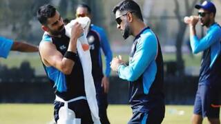 #BringBackDhoni - Fans Demand After Kohli's India Get Hammered by Pakistan in T20 WC