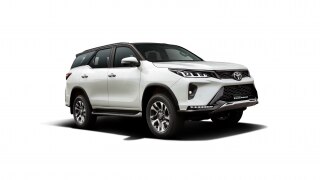 Toyota Fortuner Legender 4X4 Launched At Rs 42.33 Lakh, Rs 3.72 Lakh Price Difference Between 4X2 & 4X4 Variants