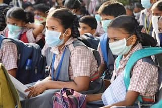 Maharashtra Govt Likely to Reopen Schools For THESE Classes, Final Decision Tomorrow