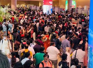 Video: Mumbai Airport Witnesses Complete Chaos; Flights Missed, Delayed. What CSMIA Said | Full Statement