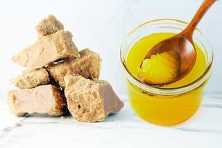 Magical Benefits of Having Ghee With Jaggery After Lunch