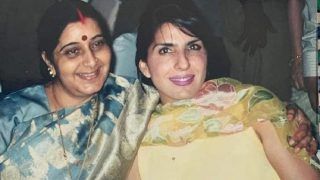 Aroosa Alam Row: Capt Amarinder Singh Releases Photos of Pak Journalist With Sushma Swaraj, Sonia Gandhi | Check Here