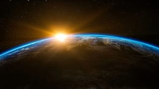 Earth Receives First Radio Signals Coming from The Centre Of The Galaxy; Suggest Presence of Hidden Planets, Alians