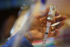 CoronaVirus in India: 15 से 18 साल के किशोरों के लिए Covaxin पूरी तरह सुरक्षित है, जानिए क्या कहा कोविड टास्क फोर्स प्रमुख ने