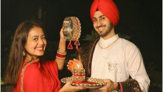 Karwa Chauth 2021: Gifts For Your Wife as Per Her Zodiac Sign | Astrological Tips to Deepen Your Love