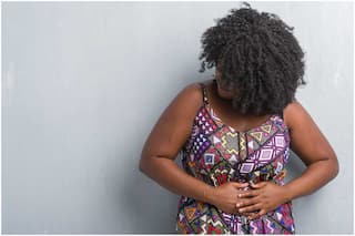 4 Tips to Reduce Period Bloating as Suggested by a Nutritionist