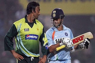 ...जब पसली में फ्रैक्चर के बावजूद खेलते रहे Sachin Tendulkar, खुद Shoaib Akhtar ने पूछा था हाल
