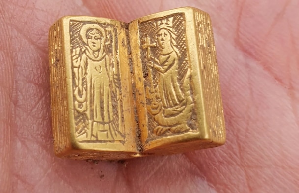 Nurse Finds Medieval Gold Bible Worth Rs 9.6 Crore While Metal Detecting in a Field