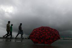 Schools Closed, NDRF on Stand-by: Tamil Nadu Braces For Heavy Downpour; Red Alert Issued