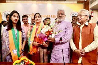 Congress MLA From Rae Bareli Aditi Singh, BSP MLA From Azamgarh Vandana Singh Join BJP