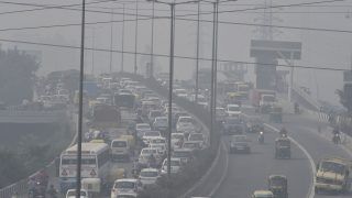 Air Pollution: Delhi Extends Work From Home For Govt Employees Till Sunday, Bans Entry of Vehicles Into City