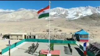 Indian Army Hoists 76 Feet Tall Tricolour At 15,000 Feet in Ladakh | Watch