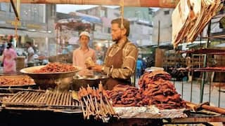 Ahmedabad Municipal Corporation Stops Selling of Non-Vegetarian Items at Stalls Along Public Roads