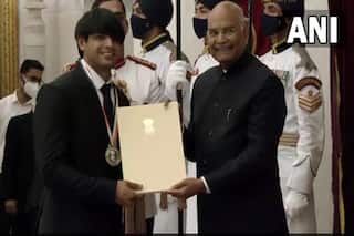नीरज चोपड़ा Major Dhyan Chand Award से सम्मानित, यहां देखें विजेताओं की पूरी List