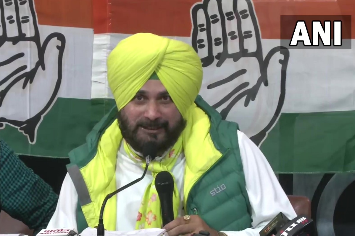 Nothing Personal: Navjot Singh Sidhu Denies Reports of Differences With Punjab CM Channi