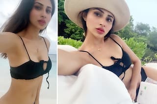 Mouni Roy ने ब्लैक बिकिनी में दिखाई अपनी टोंड बॉडी, फ्लॉन्ट किया सिजलिंग फीगर...फैंस बोले- 'हॉट नागिन'