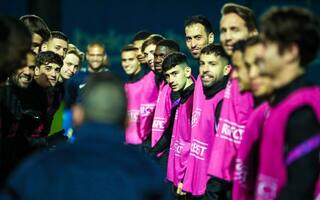 Xavi Hernandez Look Forward To Qualify For Last 16's