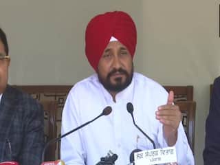 Punjab Assembly Polls 2022: Charanjit Singh Channi is Congress' CM Candidate, Says Rahul Gandhi