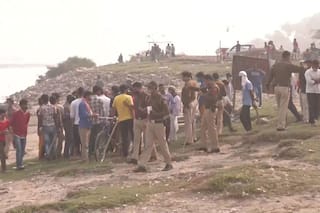 Chhath: अगर आप भी यमुना घाट पर जाने वाले हैं, तो ये खबर पढ़ें और दूसरा घाट तलाश करें