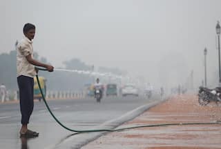 Delhi's Air Quality Remains In 'Severe' Category, Govt Says Some People Bursting Crackers On Purpose