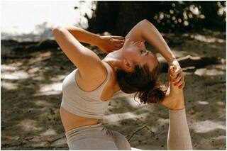 Yoga Asanas: Practise These 6 Bone Strengthening to Keep Osteoporosis at Bay