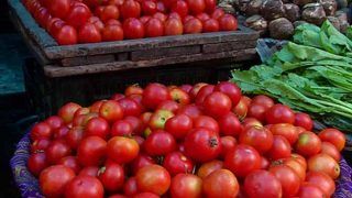 Seasonal, Shock Components Contribute To Spikes in Tomato, Onion Prices, Says Economic Survey