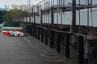 Bus Diver Saves 30 Lives Before Dying Of Heart Attack