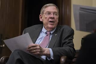 Johnny Isakson, Former Georgia Republican US Senator, Dies