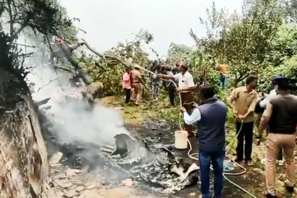 Tamil Nadu Chopper Crash: Identification Of 4 IAF, 2 Army Personnel Completed, Says Indian Army