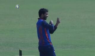 VIDEO: विजय हजारे में धमाकेदार शतक जड़ वेंकटेश अय्यर ने रजनीकांत स्टाइल में मनाया जश्न